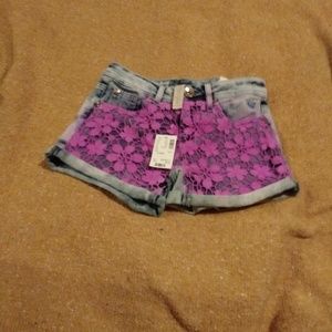 Justice Purple design denim shorts size 12s